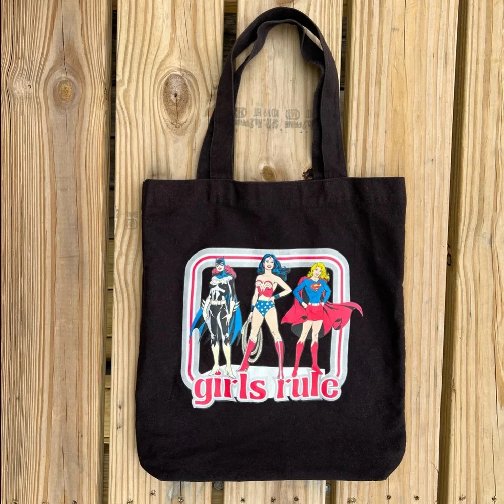 - DC Comics ‘Girls Rule’ Female Superhero Tote Bag! EUC!